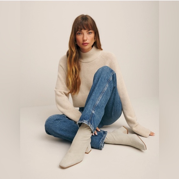 Reformation Suede Remington Stretch Ankle Boots in Fawn - NWT - Picture 2 of 9